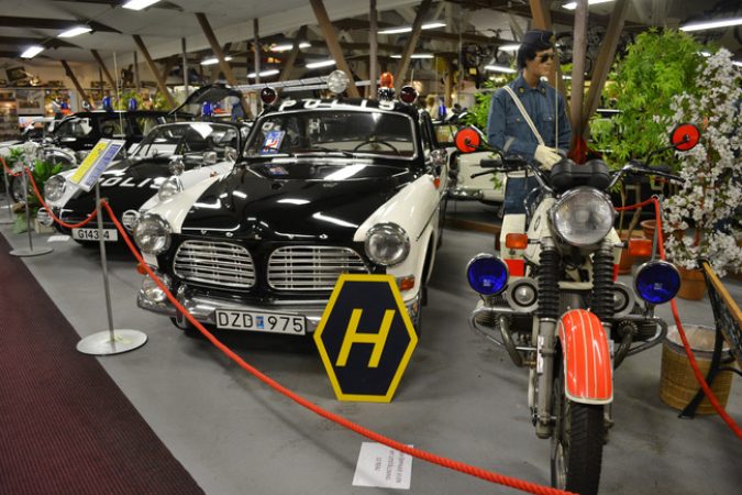 f2400d_0862b04214ab4868903a856645199bcb